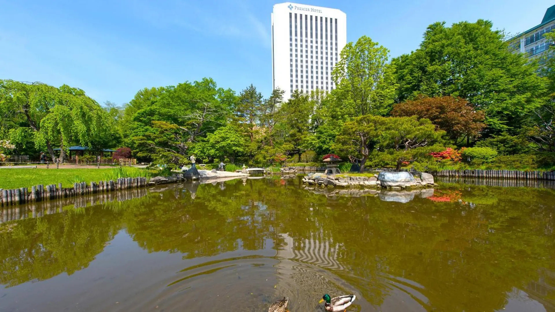 Premier Hotel Nakajima Park Sapporo 5*,  Japan